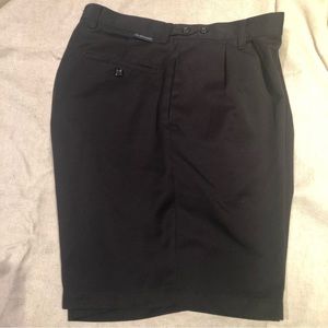 Dockers Black Pleated Shorts
